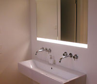 badschrank1